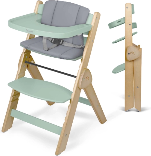 Klappbare Holzkonstruktion spart Platz