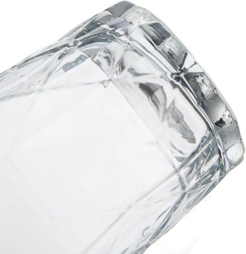 Sturdy rim for comfortable drinking