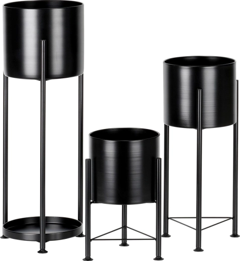 Robuste Metallkonstruktion in stilvollem Schwarz