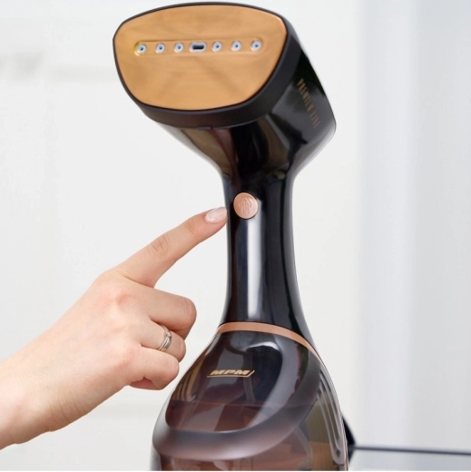Vapeur continue sur simple pression d’un bouton