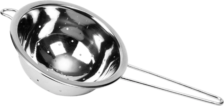 Solid bowl shape for convenient straining