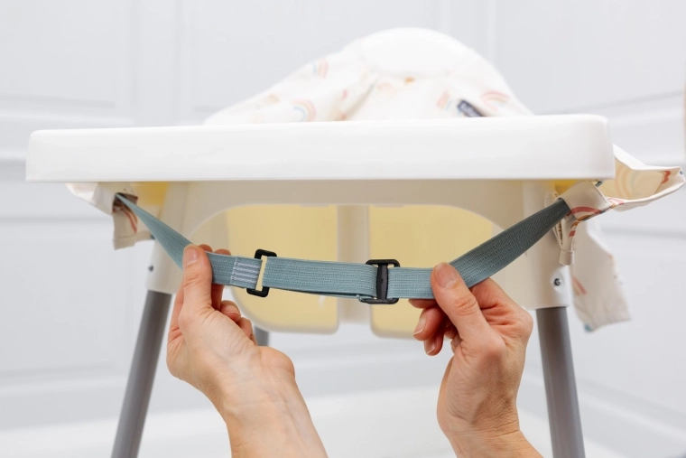 Fermeture et réglage faciles de la sangle