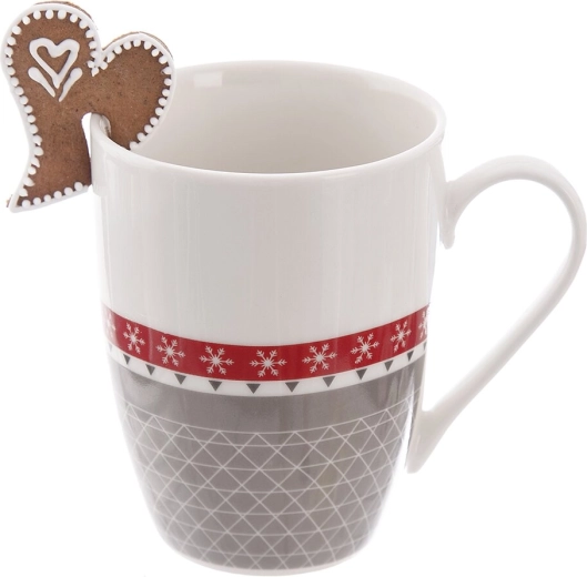 An original cup decoration