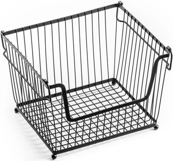 Sturdy metal and stable feet