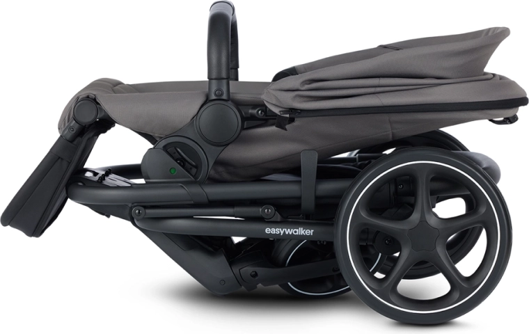 Pliage compact et voyages facilités