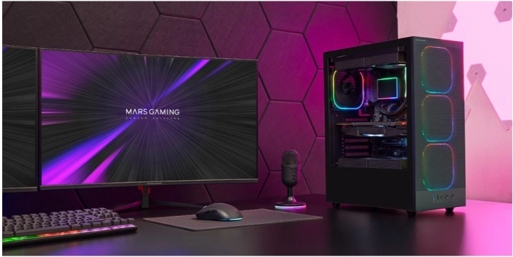 Clean build with CableHatch and tempered glass