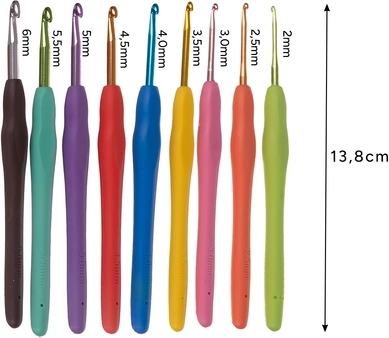 21 hooks from 0.6 to 6.0 mm with clear markings