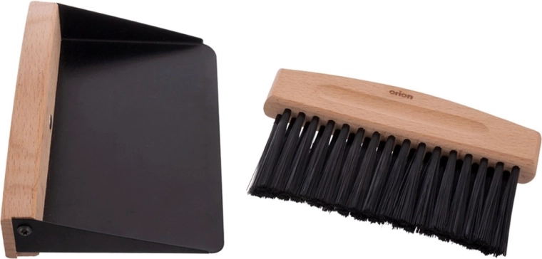 Magnetic connection for easy storage