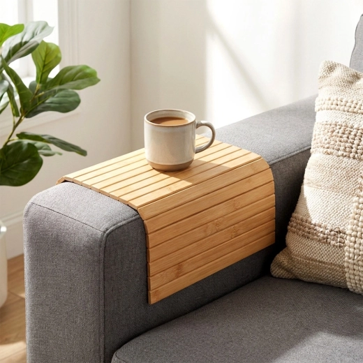 Stabiel oppervlak voor op de bankleuning