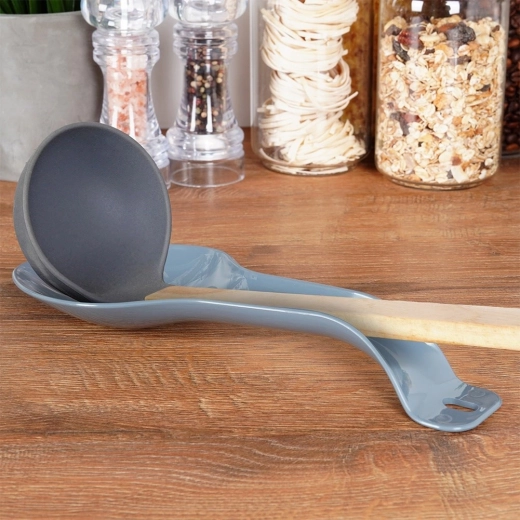 Support universel pour divers ustensiles