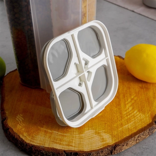 Dicht schließender Deckel schützt die Frische