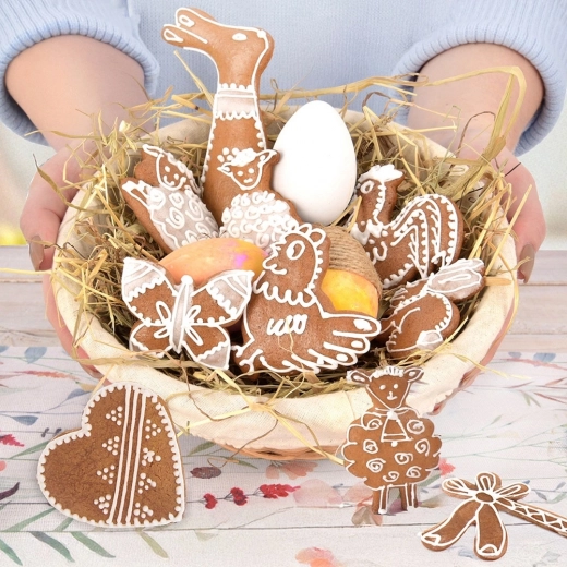 Creative decorating and gift sets