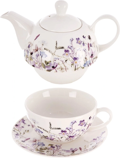 Delicate LOUKA floral design