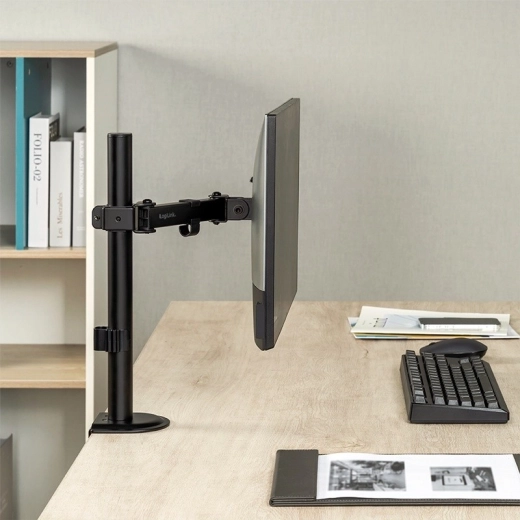 Structure métallique stable et gestion des câbles