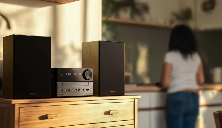 Powerful stereo sound with 20 W RMS and bass-reflex