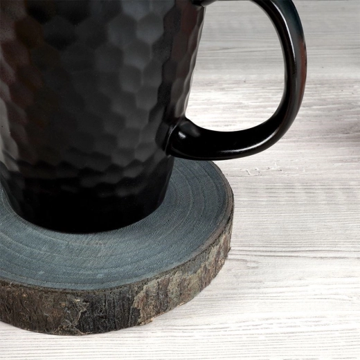 A stylish accessory for the kitchen and living room