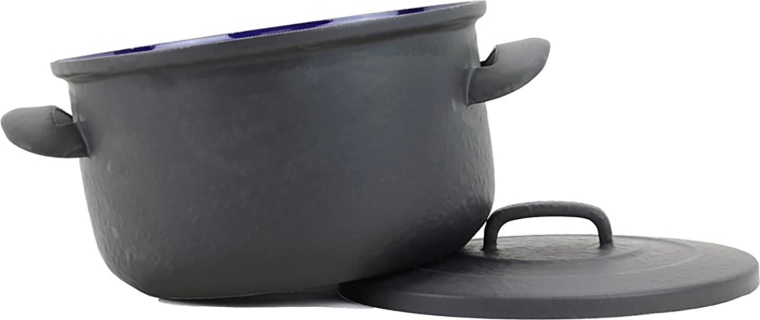 Durable construction with lid