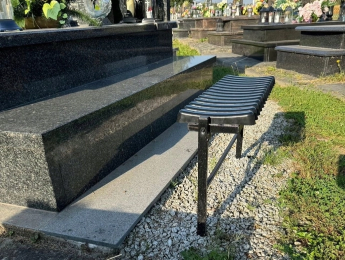 Durable steel and stable anchoring