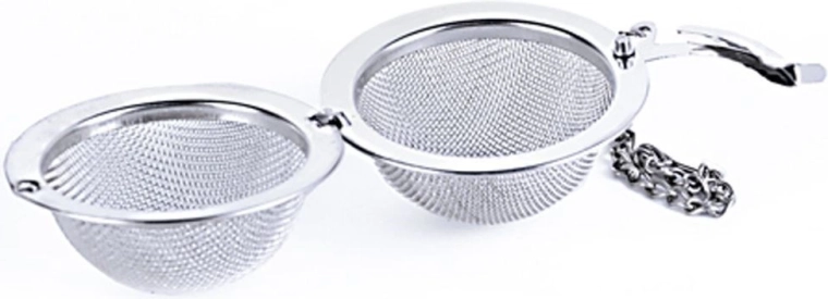 Secure closure and easy cleaning