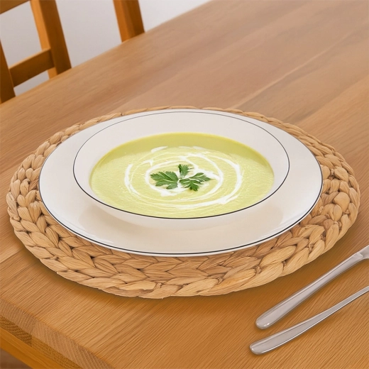 Deep shape for carefree serving