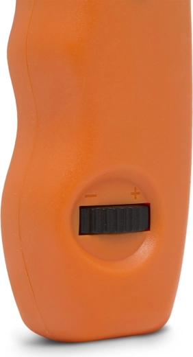 Adjustable blade