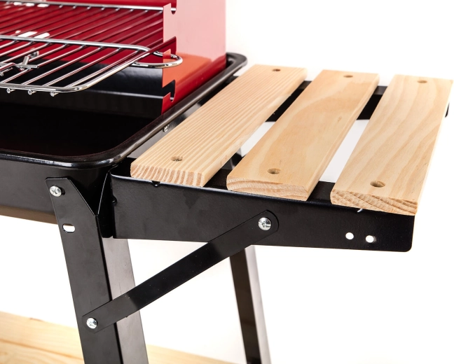 Plus d’espace grâce aux tablettes latérales