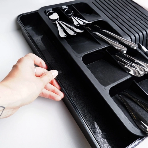 Expandable space up to 45.5 cm