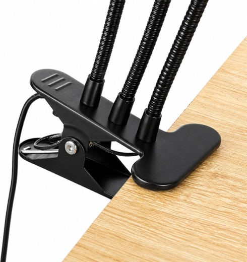 Clip pratique pour une fixation stable