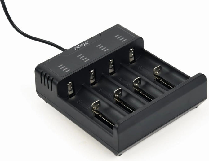 USB-oplader voor Ni‑MH- en Li‑ion-accu’s, zwart