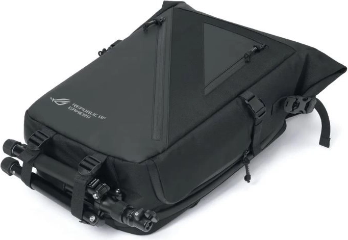 Comfortable carrying and space for a tripod