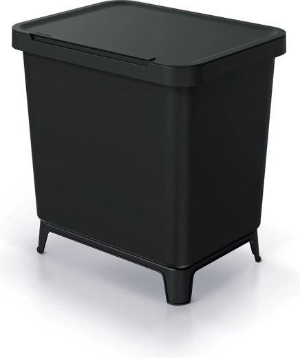 Stabile Konstruktion mit praktischen Füßen