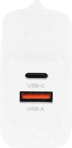 USB‑C PD 3.0 + USB‑A: zwei Geräte gleichzeitig laden