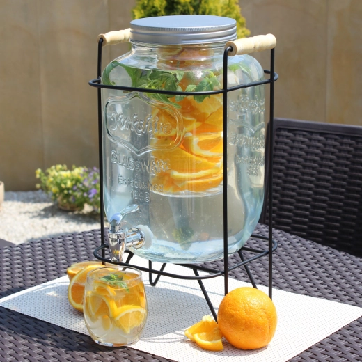 Capacité de 8 litres pour les moments conviviaux