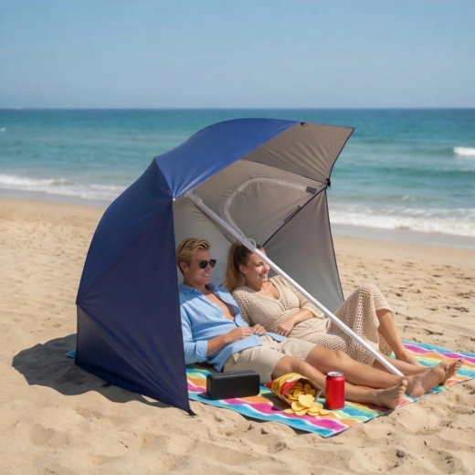 2-in-1: Sonnenschirm und Strandmuschel für mehr Privatsphäre