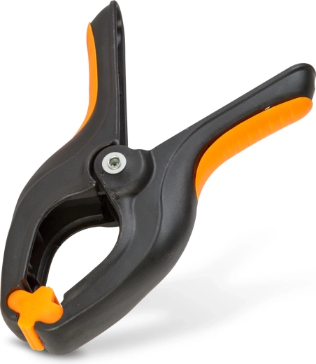 A compact helper for every workshop