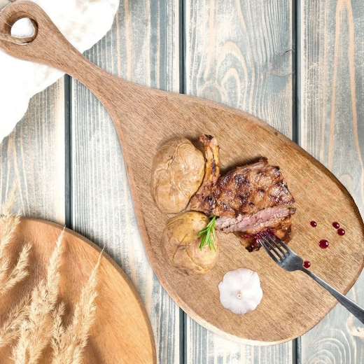 Stylish serving of appetizers and steaks