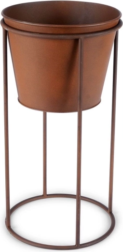 Durable metal design in a rust finish