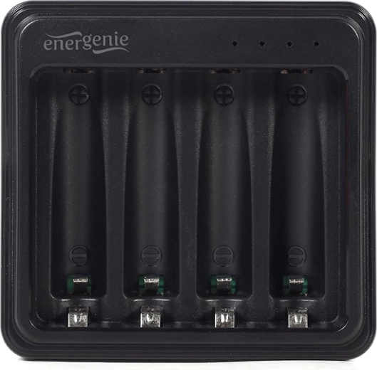 Tot 4 batterijen tegelijk opladen