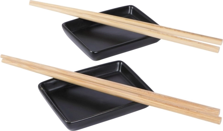 Comfortable serving and dining