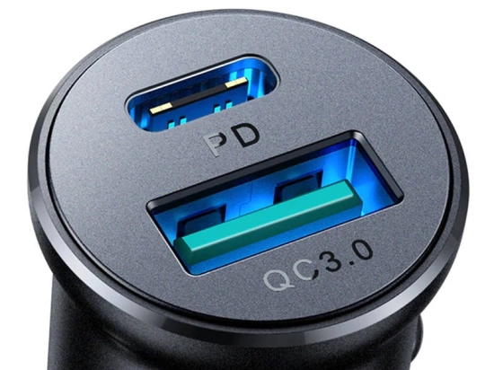 Schnellladen PD und QC 3.0 bis zu 30 W