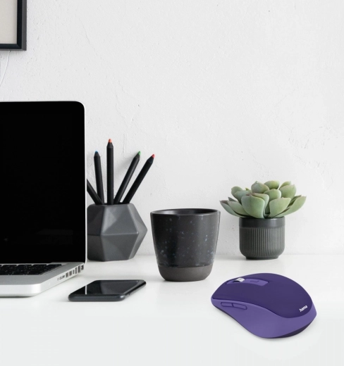 Connection via Bluetooth and USB receiver