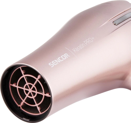 Ionisation pour des cheveux plus lisses et plus brillants