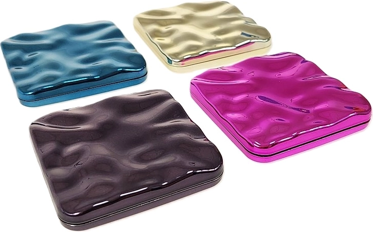 Elegant metallic design with wavy texture