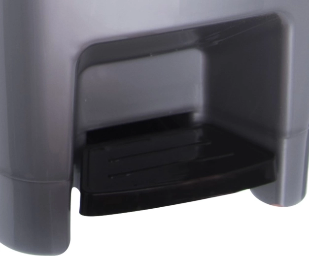 Berührungsloses Öffnen mit Fußpedal