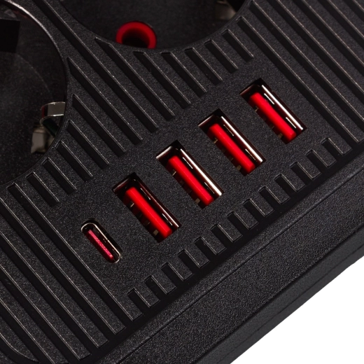 USB‑A en USB‑C voor snel opladen