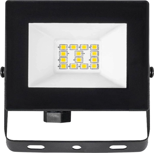 Breite und gleichmäßige Ausleuchtung 120°