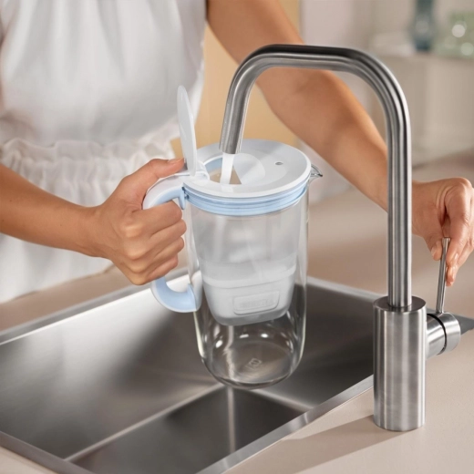 Remplissage rapide à l’évier et entretien facile