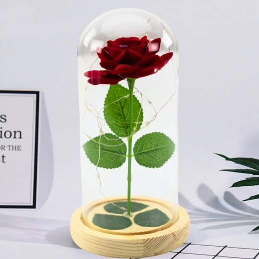 Rose rouge éternelle sous cloche en verre avec éclairage LED 21 × 11 cm