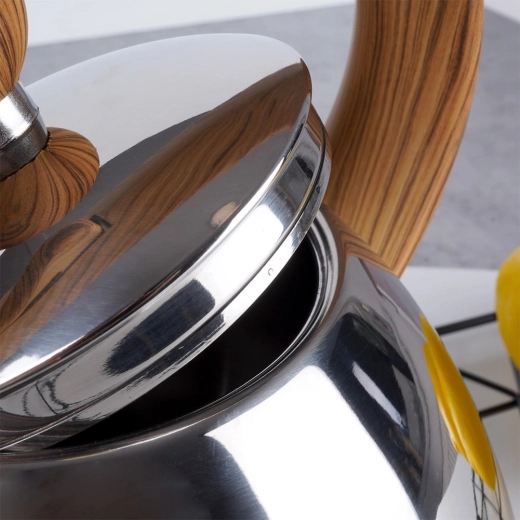 Robuster Edelstahl und einfache Pflege