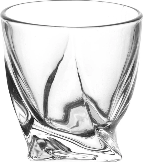 Stable glass with a pronounced base